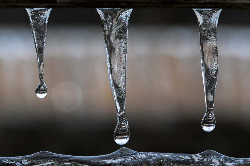 Water-Advanced_Equal-Merit_3-icicles_Kathy-Kloos_015