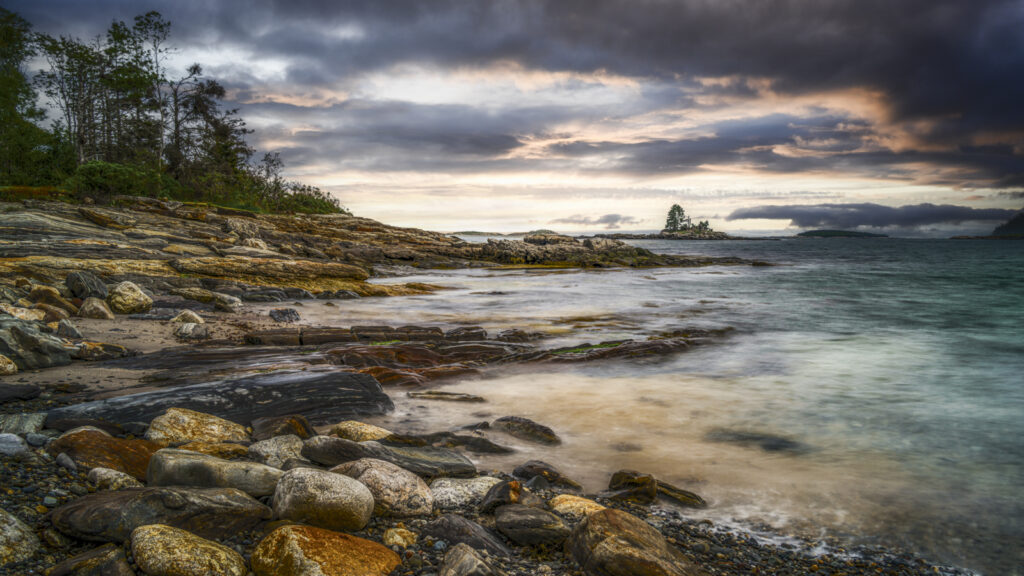 Water-Advanced_Equal-Merit_Main-Coast_Doug-Testa_011